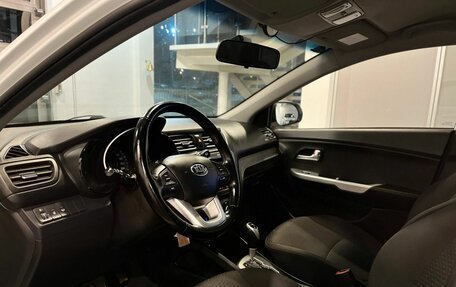 KIA Rio III рестайлинг, 2014 год, 1 032 000 рублей, 23 фотография