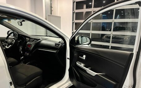 KIA Rio III рестайлинг, 2014 год, 1 032 000 рублей, 27 фотография