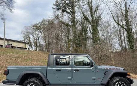 Jeep Gladiator, 2024 год, 6 100 000 рублей, 7 фотография