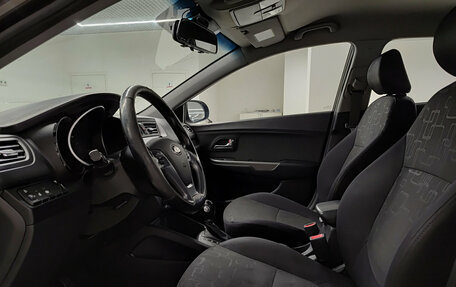 KIA Rio III рестайлинг, 2016 год, 852 000 рублей, 16 фотография