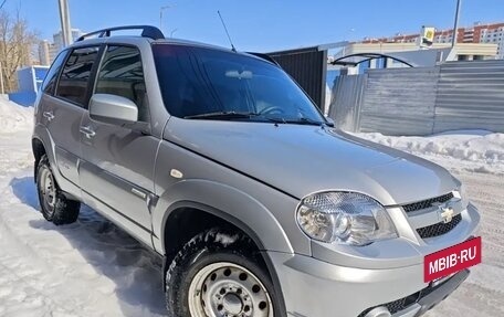Chevrolet Niva I рестайлинг, 2012 год, 500 000 рублей, 2 фотография