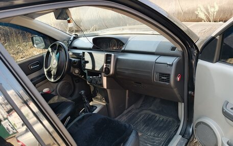 Nissan X-Trail, 2004 год, 620 000 рублей, 3 фотография