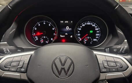 Volkswagen Tiguan II, 2021 год, 2 970 000 рублей, 18 фотография