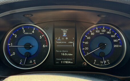 Toyota Hilux VIII, 2017 год, 4 450 000 рублей, 28 фотография