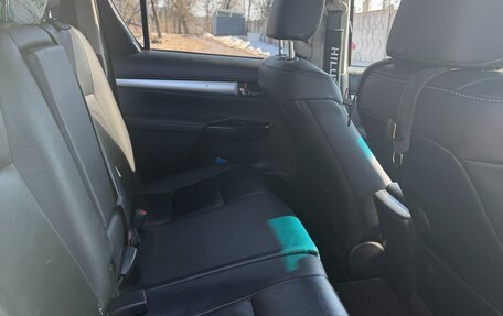 Toyota Hilux VIII, 2017 год, 4 450 000 рублей, 32 фотография