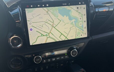 Toyota Hilux VIII, 2017 год, 4 450 000 рублей, 36 фотография