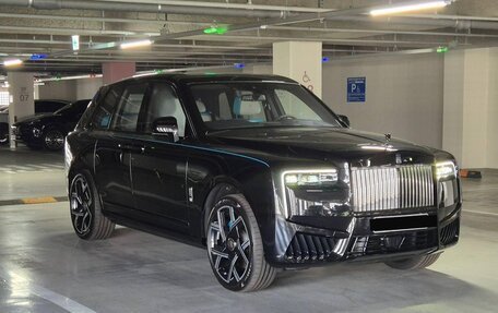Rolls-Royce Cullinan, 2024 год, 71 900 000 рублей, 3 фотография
