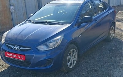 Hyundai Solaris II рестайлинг, 2012 год, 530 000 рублей, 1 фотография