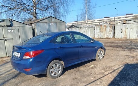 Hyundai Solaris II рестайлинг, 2012 год, 530 000 рублей, 5 фотография