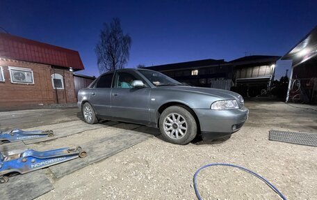 Audi A4, 1999 год, 350 000 рублей, 13 фотография