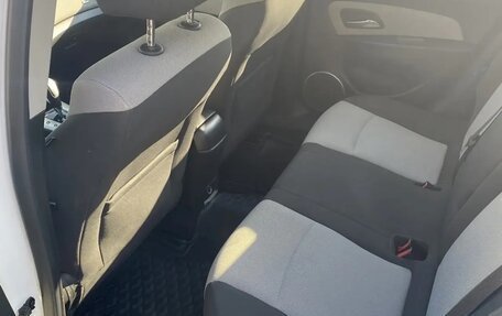 Chevrolet Cruze II, 2011 год, 780 000 рублей, 11 фотография