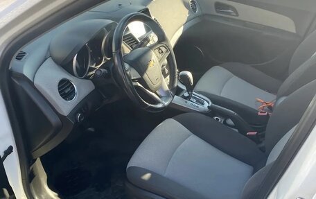 Chevrolet Cruze II, 2011 год, 780 000 рублей, 12 фотография