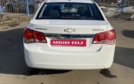 Chevrolet Cruze II, 2011 год, 780 000 рублей, 6 фотография