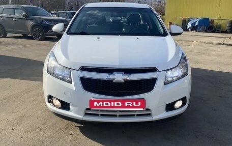 Chevrolet Cruze II, 2011 год, 780 000 рублей, 2 фотография