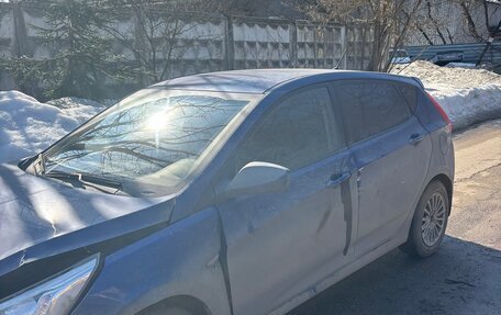 Hyundai Solaris II рестайлинг, 2014 год, 380 000 рублей, 2 фотография