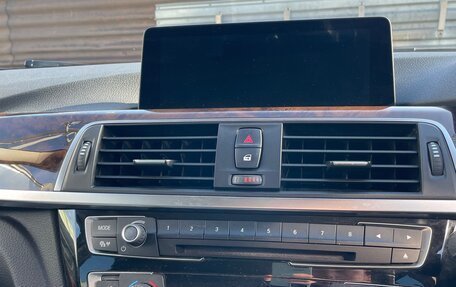 BMW 3 серия, 2016 год, 1 900 000 рублей, 4 фотография