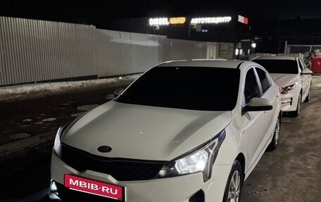 KIA Rio IV, 2020 год, 1 600 000 рублей, 8 фотография