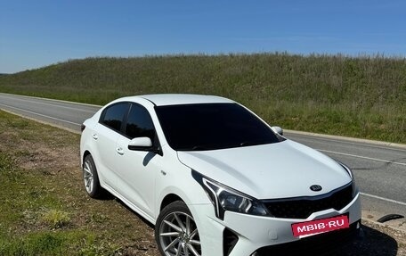 KIA Rio IV, 2020 год, 1 600 000 рублей, 13 фотография