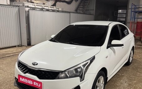 KIA Rio IV, 2020 год, 1 600 000 рублей, 6 фотография