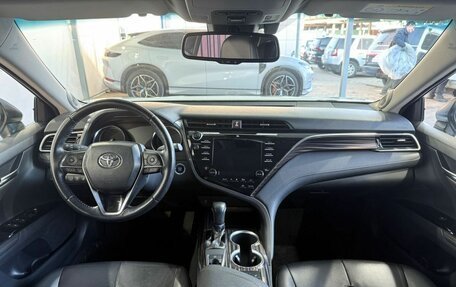 Toyota Camry, 2021 год, 2 949 000 рублей, 9 фотография