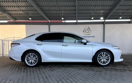 Toyota Camry, 2021 год, 2 949 000 рублей, 5 фотография