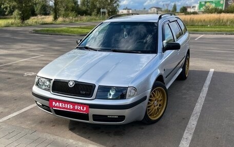 Skoda Octavia IV, 2001 год, 590 000 рублей, 3 фотография