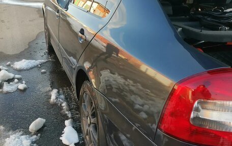 Skoda Octavia, 2010 год, 850 000 рублей, 2 фотография