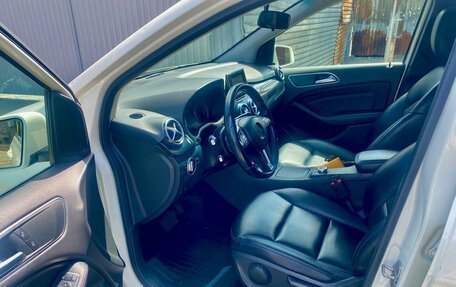 Mercedes-Benz B-Класс, 2013 год, 1 099 000 рублей, 12 фотография