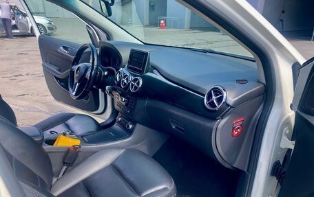 Mercedes-Benz B-Класс, 2013 год, 1 099 000 рублей, 15 фотография