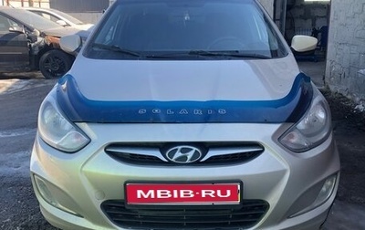 Hyundai Solaris II рестайлинг, 2013 год, 370 000 рублей, 1 фотография