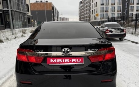 Toyota Camry, 2012 год, 1 220 000 рублей, 10 фотография