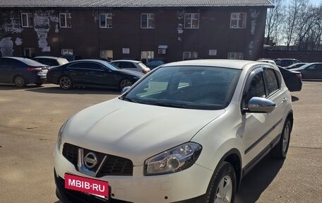 Nissan Qashqai, 2011 год, 1 400 000 рублей, 2 фотография