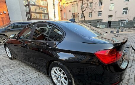 BMW 3 серия, 2014 год, 1 560 000 рублей, 11 фотография