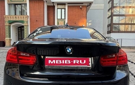 BMW 3 серия, 2014 год, 1 560 000 рублей, 10 фотография