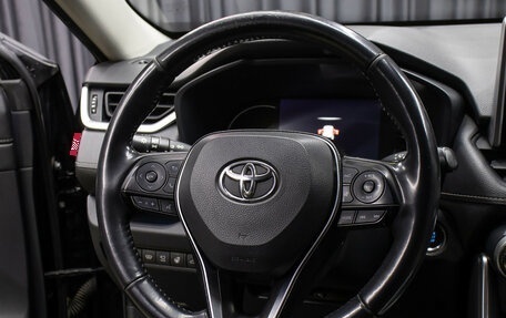 Toyota RAV4, 2020 год, 3 198 000 рублей, 17 фотография