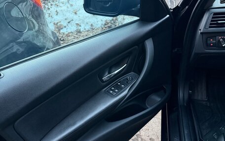 BMW 3 серия, 2014 год, 1 560 000 рублей, 21 фотография