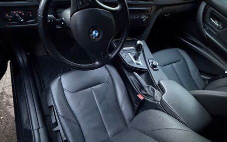 BMW 3 серия, 2014 год, 1 560 000 рублей, 19 фотография