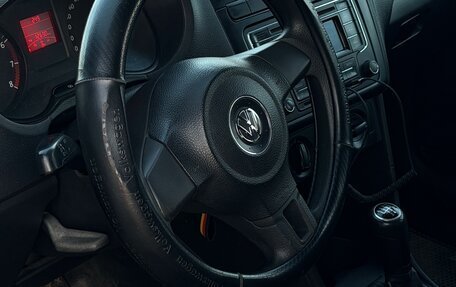 Volkswagen Polo VI (EU Market), 2011 год, 600 000 рублей, 11 фотография