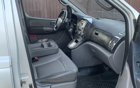 Hyundai Grand Starex Grand Starex I рестайлинг 2, 2009 год, 1 190 000 рублей, 14 фотография