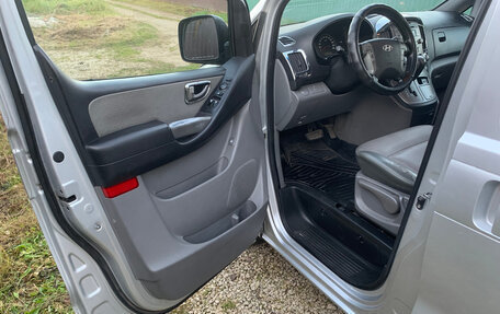 Hyundai Grand Starex Grand Starex I рестайлинг 2, 2009 год, 1 190 000 рублей, 12 фотография