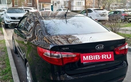 KIA Rio III рестайлинг, 2013 год, 820 000 рублей, 3 фотография