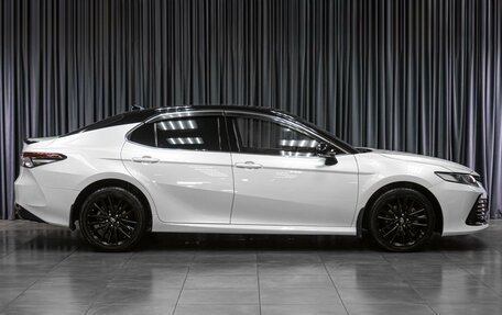 Toyota Camry, 2021 год, 3 499 000 рублей, 5 фотография