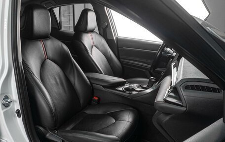 Toyota Camry, 2021 год, 3 499 000 рублей, 21 фотография