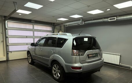 Mitsubishi Outlander III рестайлинг 3, 2010 год, 1 100 000 рублей, 4 фотография