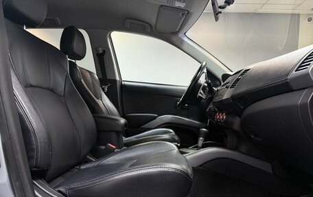 Mitsubishi Outlander III рестайлинг 3, 2010 год, 1 100 000 рублей, 17 фотография