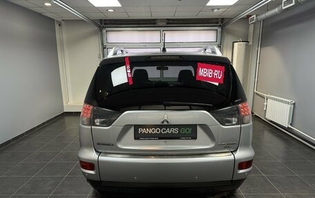 Mitsubishi Outlander III рестайлинг 3, 2010 год, 1 100 000 рублей, 5 фотография