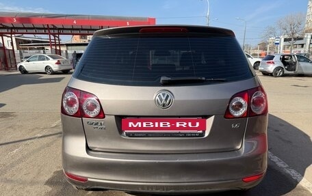 Volkswagen Golf Plus II, 2011 год, 630 000 рублей, 2 фотография