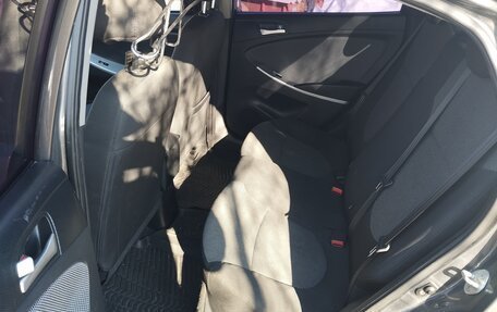 Hyundai Solaris II рестайлинг, 2013 год, 750 000 рублей, 11 фотография