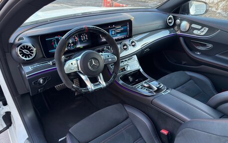Mercedes-Benz E-Класс AMG, 2018 год, 5 099 000 рублей, 11 фотография