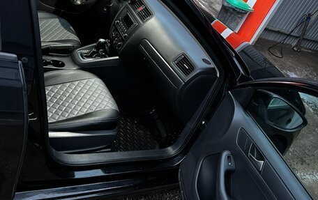 Volkswagen Jetta VI, 2013 год, 1 180 000 рублей, 12 фотография